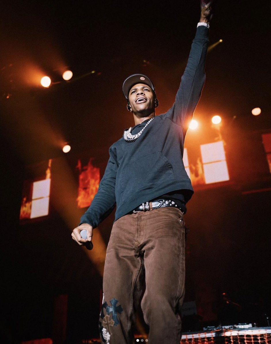 QueenTickets's tweet image. Bronx rapper A BOOGIE WIT DA HOODIE is set to embark on his Better Off Alone Tour, heading to Australia and New Zealand in April 2024.

Grab your tickets now here: queenoftickets.com/events/music/a…

#australiantour #aboogiewitdahoodie #gigtickets #Australia #live