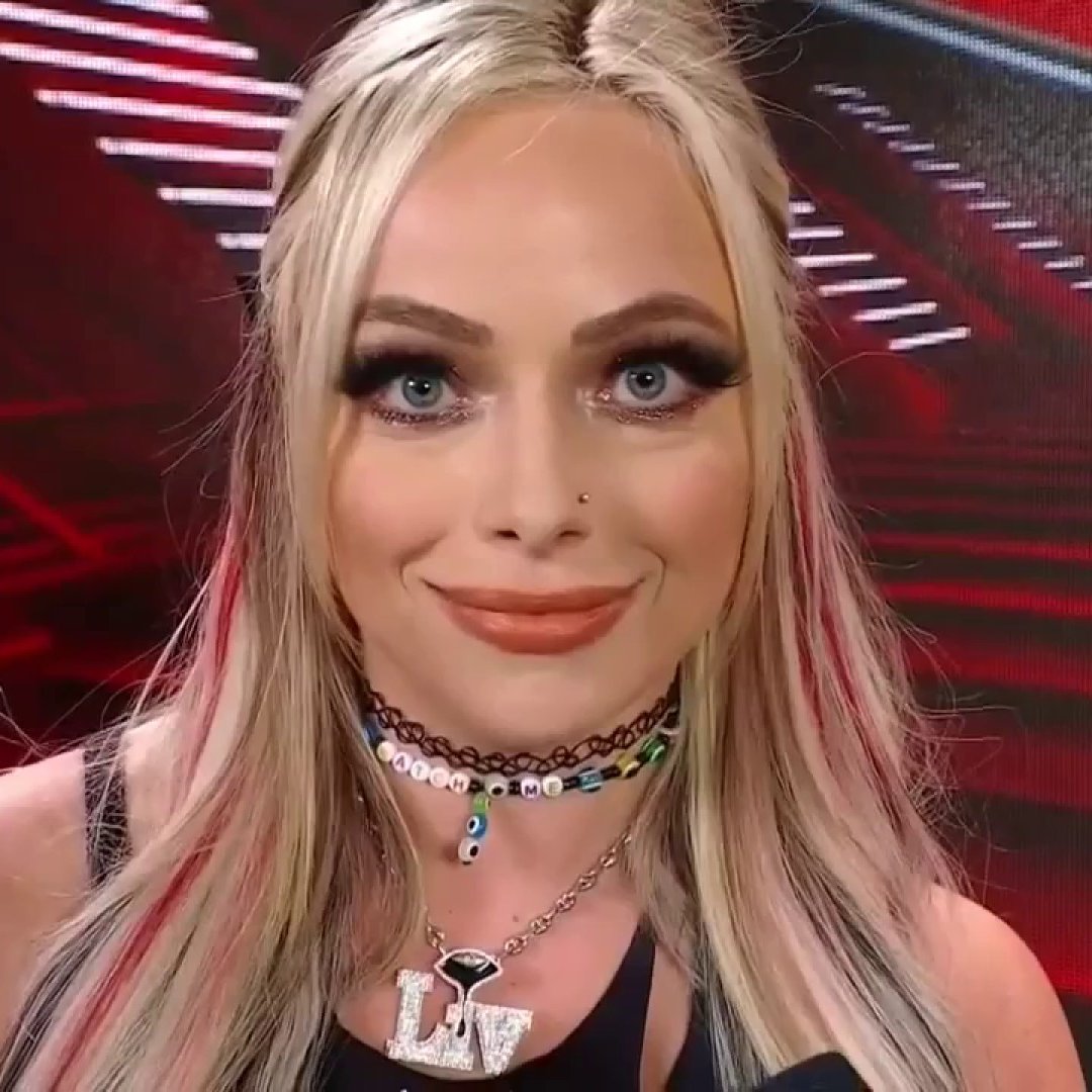 Brandon62446822's tweet photo. @TwistedJohnX #WeWantLiv #BooTheMan https://t.co/yh1OYspgzG