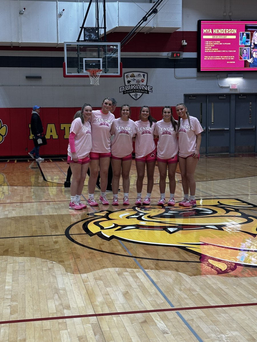 Dogs earn the win over BC on senior night with a final score of 57-34!! 
•All 6 seniors put points on the board for the Bulldogs! 
•Brooke Carlson leads with 18 points
•Kylee Gehrt with 8 points 
•Sarah Hecht with 6 points
•Addie Prewitt and Hallie Crane with 5 points