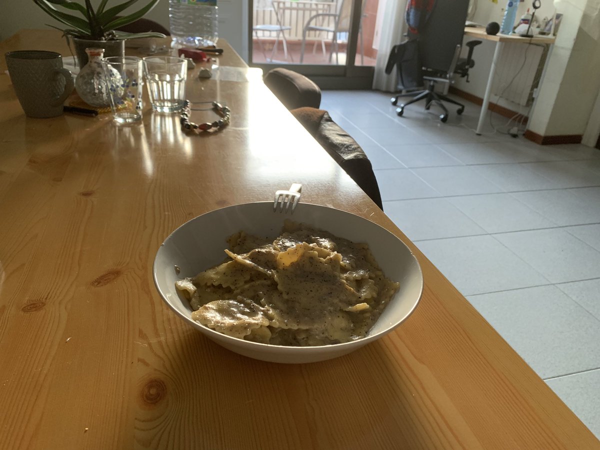 mokuren tweet media