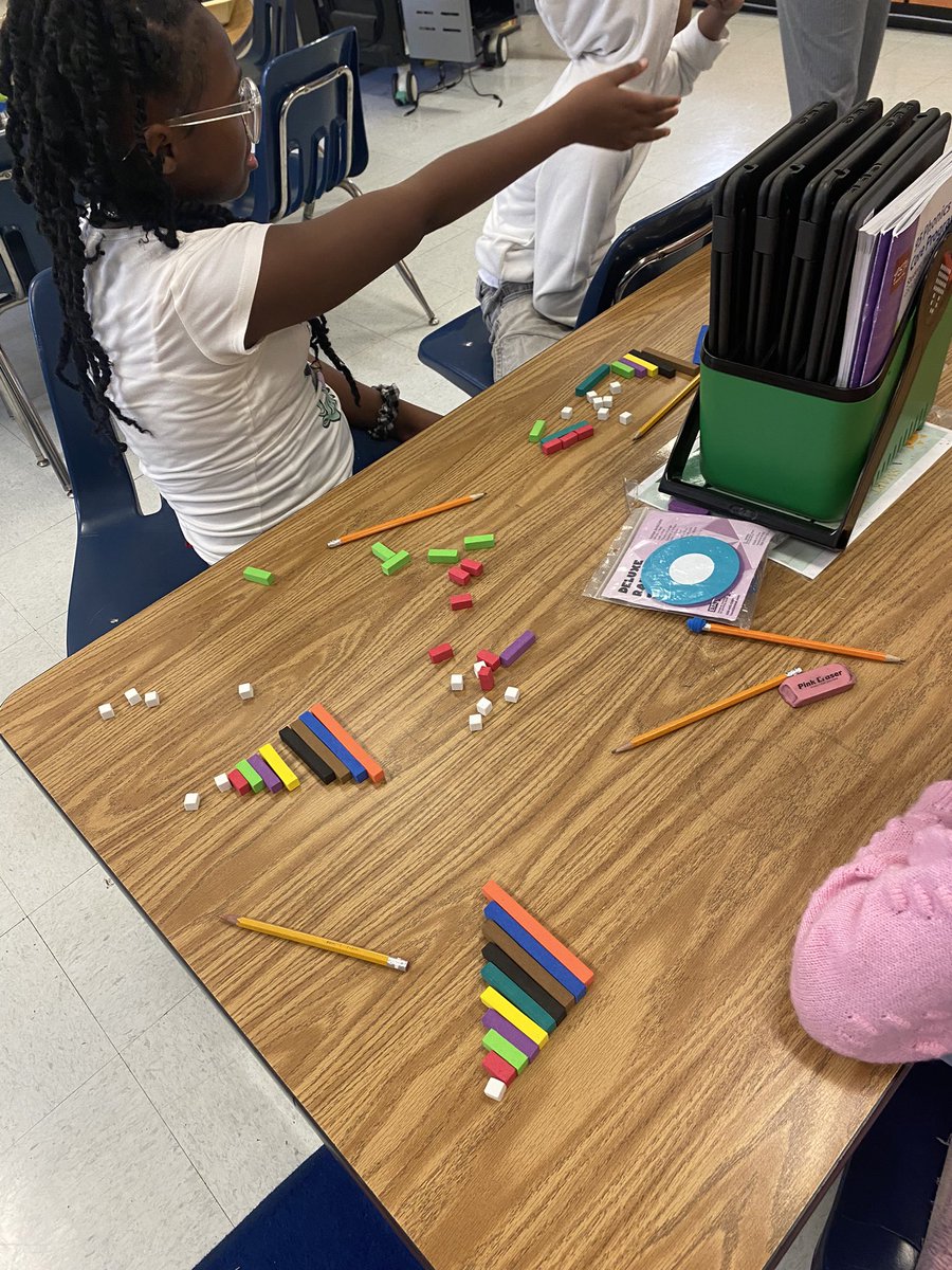 TeachSingleton's tweet image. THIS IS HOW WE DO IT!!! Cuisinaire Rods &amp;amp; Fraction Circles to model equivalent fractions!!! We are “moving math mountains” with the integration of the CSA Model! Kudos @BernardJacory for running with this after our PD/PLC! I said we’d use them☺️! #ParklaneSoars #PESMathlete