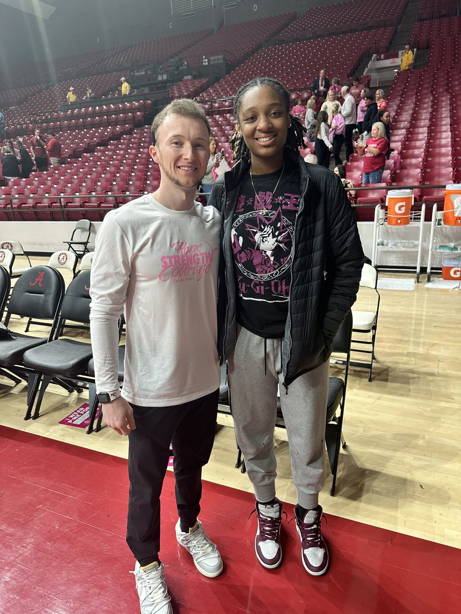 Makynli Bacon tweet media