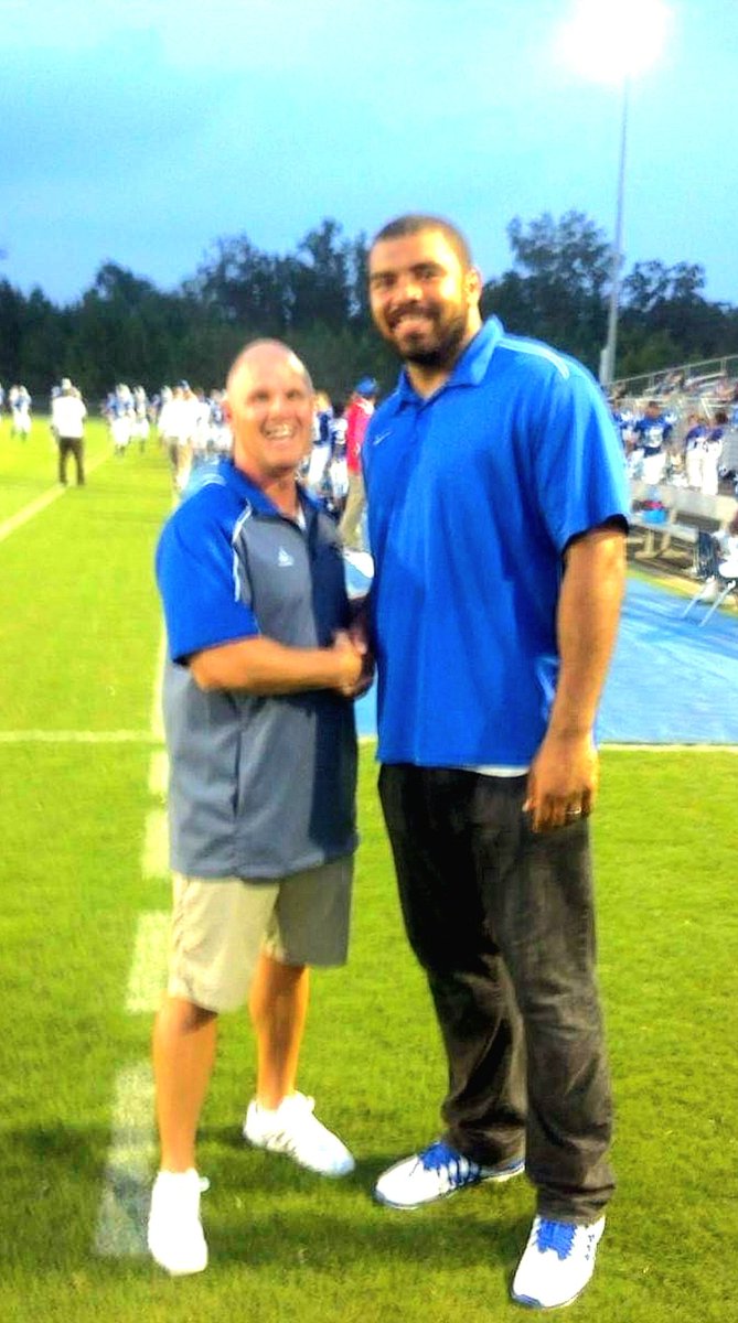 Erik Richards (@erikrichardsusa) on Twitter photo Got to know the Heyward family for over 3 decades, living in the same community, witnessing how they taught all their children to help others. This award stands out for me <a href="/CamHeyward/">Cam Heyward</a> .... ๐๐ผ
#walterpayton #NFL #manoftheyear Got to know the Heyward family for over 3 decades, living in the same community, witnessing how they taught all their children to help others. This award stands out for me <a href="/CamHeyward/">Cam Heyward</a> .... ๐๐ผ
#walterpayton #NFL #manoftheyear