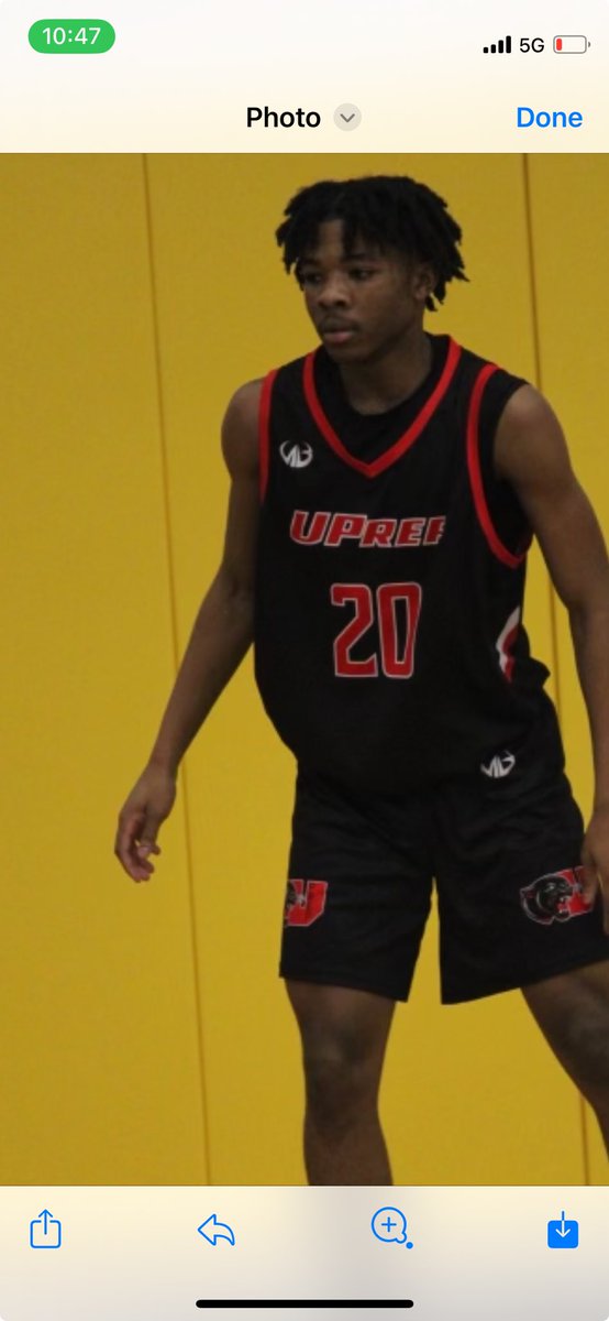 Barrett08B's tweet photo. Detroit Uprep 2026 Lock Down Defender , Sophomore Tony Dent help secure the win tonight with 18pts 9 stl 3 ast 🔥🔥🔥🔥 https://t.co/v9ggiFLuxl