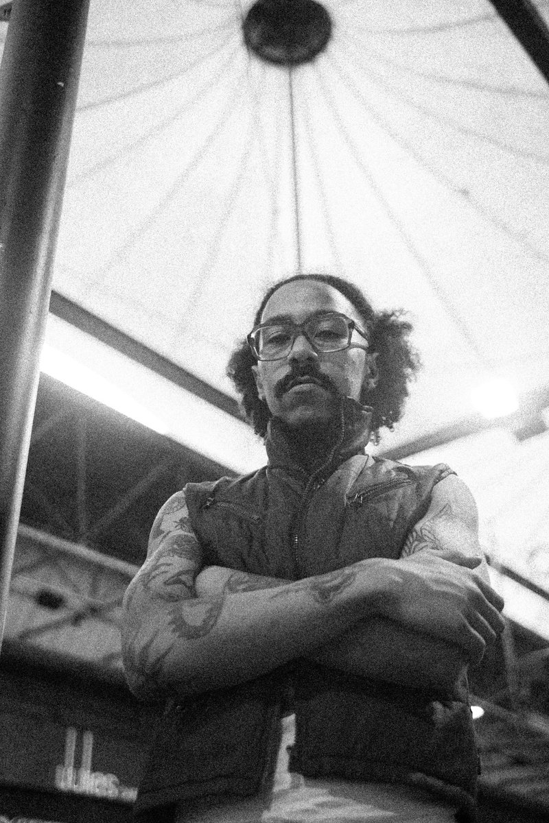 _teether's tweet image. IT MUST BE STRANGE TO NOT HAVE LIVED out now everywhere via CONTENT.NET.AU. photo by Stacey Siân.
teether.bandcamp.com/album/it-must-…