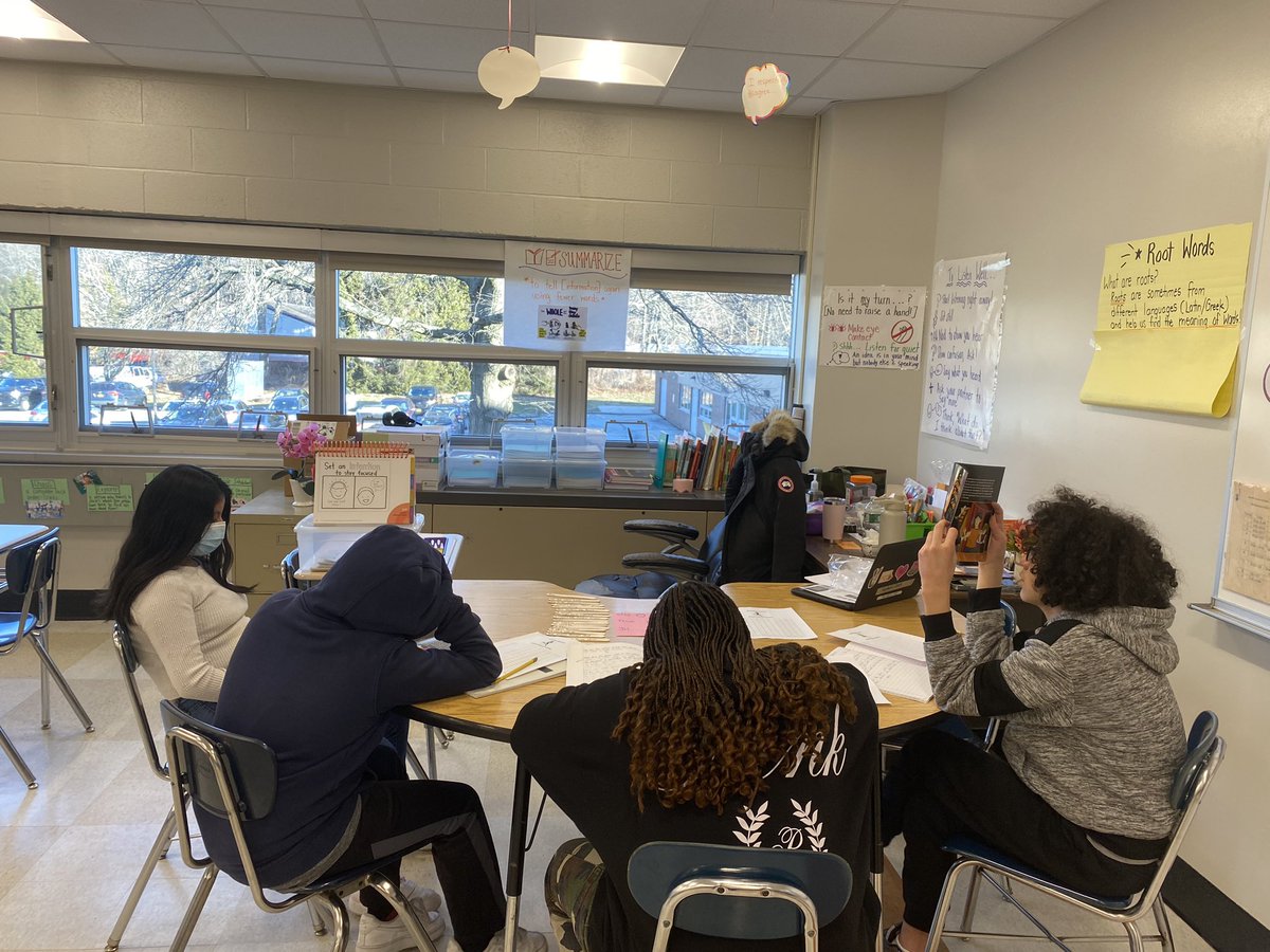 MrsClarkReads's tweet photo. Readers have been working hard to build on their reading stamina. They’ve been reading and then having student-led conversations about the text. They are setting intentions and growing as readers every day! @OssiningSchools @RhodaBaksh @JessicaTurnerNY @nikkinover https://t.co/MGrBTOOaYr