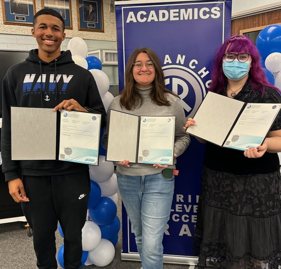 Celebration for our former IB students! #RisingDon