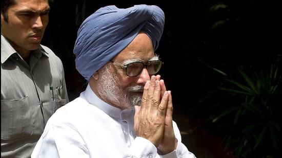 htTweets's tweet image. After a storied career, former PM #ManmohanSingh likely to retire from public life 

(@sunetrac reports)
hindustantimes.com/india-news/aft…