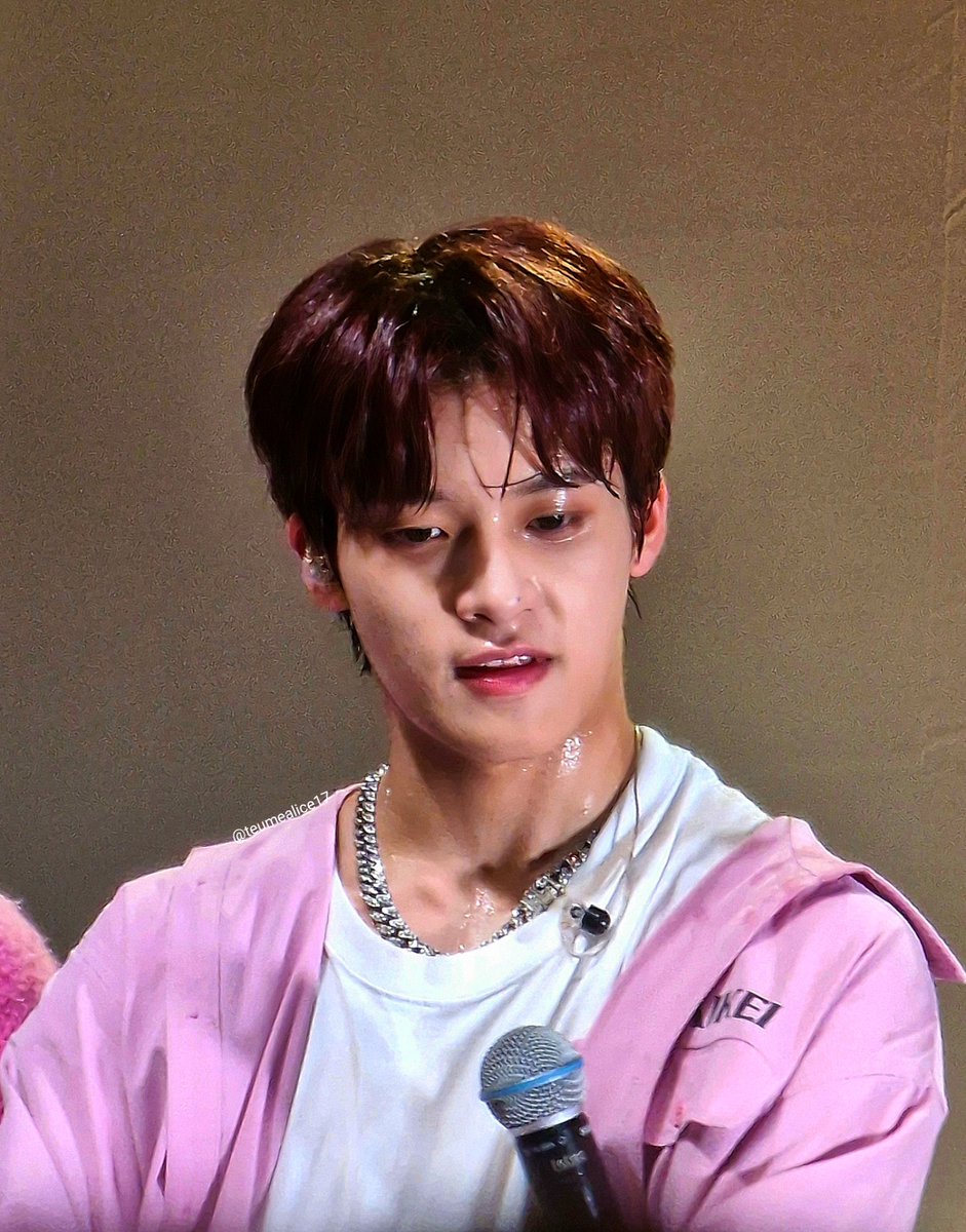 teumealice17's tweet photo. Xikers visuals are no jokeeeeee like i was blown away by their visuals once their got on the stage ajdjfjdjdjcc
#XIKERS #xikersinberlin #xikerstour #xikerseurope #yechan #SUMIN #minjae #junm https://t.co/lfIkDNfDBl