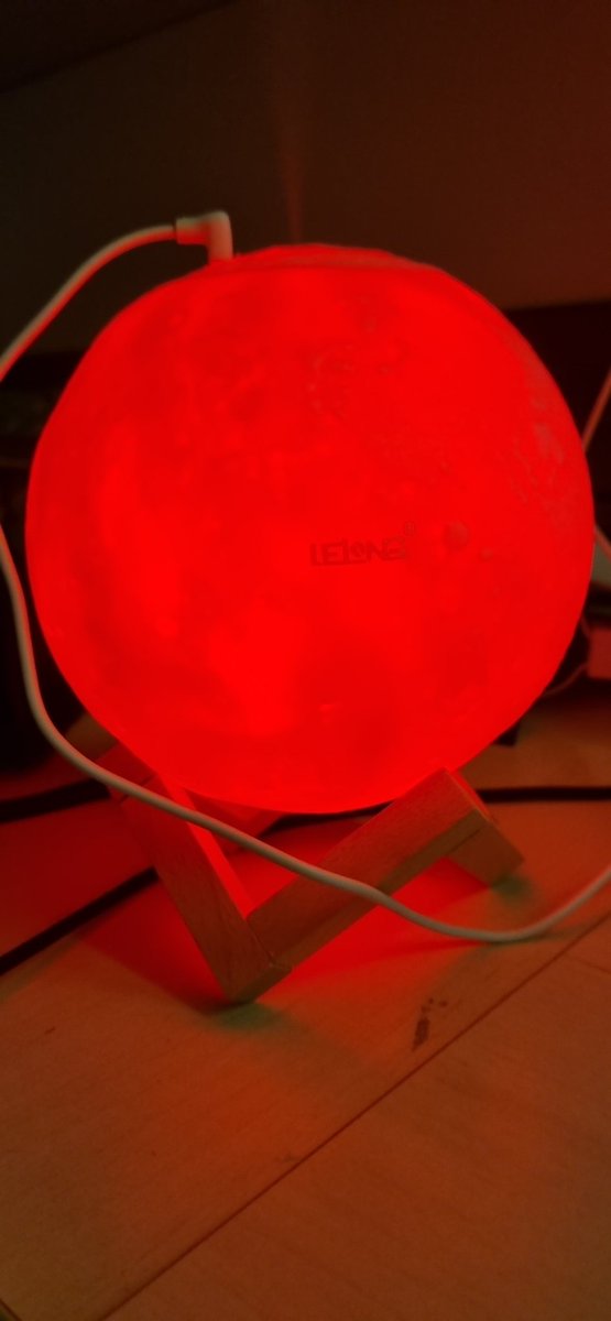 bruidusborn's tweet photo. Guys look at my mood humidifier. It's red in honor of today's episode!!!! #CriticalRole #Ruidus https://t.co/2l2sHNa7uc