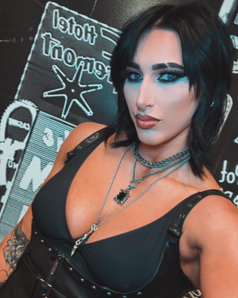 RheaRipley_WWE tweet media