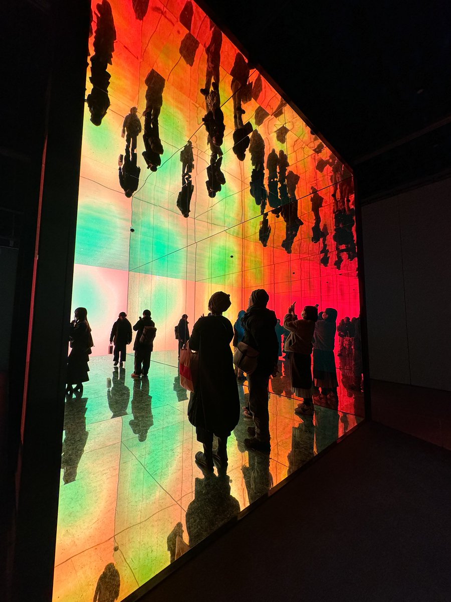 zhenmeimao's tweet image. 札幌国際芸術祭、札幌文化交流センターINTO SIGHT
真っ暗になった時の没入感がすごいー宇宙に投げ出されたかのようでした🚀
@sonydesign_official
#IntoSight #SonyDesign
#SIAF2024
#SCARTS #札幌国際芸術祭 #北海道ちょい住み