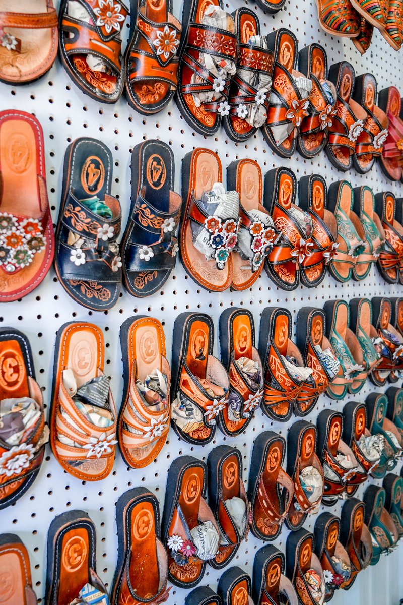 TradersVGP's tweet image. 💘 Find the perfect GIFT for you other half. From matching ponchos to shoes, perfumes, cute hats and more.

Traders Village has it all 😉

#sanvalentin #valentines #openmarket #lapulgadegrandprairie