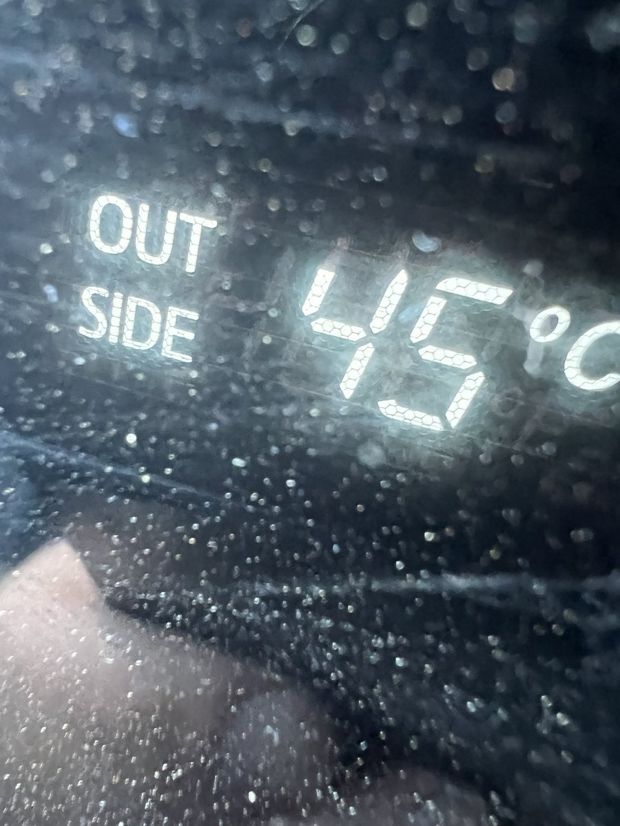dklracing's tweet photo. Looking for some cooler weather in Melbourne town. ππ#Bustler #CFOrrStakes https://t.co/7zbVokyW41