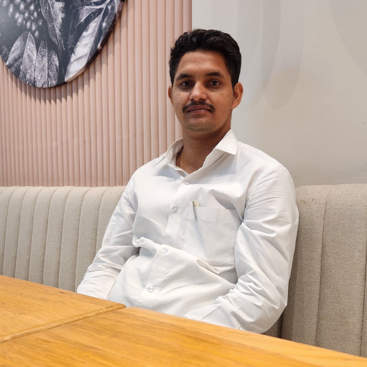 anujch2255's tweet photo. मुस्कुराना आदत है जनाब,
हम उदासी को मुँह नही लगाते.....!
#smilechallenge ❤️ https://t.co/hKXizlRJHL