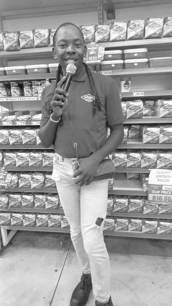 Ingane yakwa Sales Department 🏬 
Promoter Brand Activater 
@LoveAlbanyBread