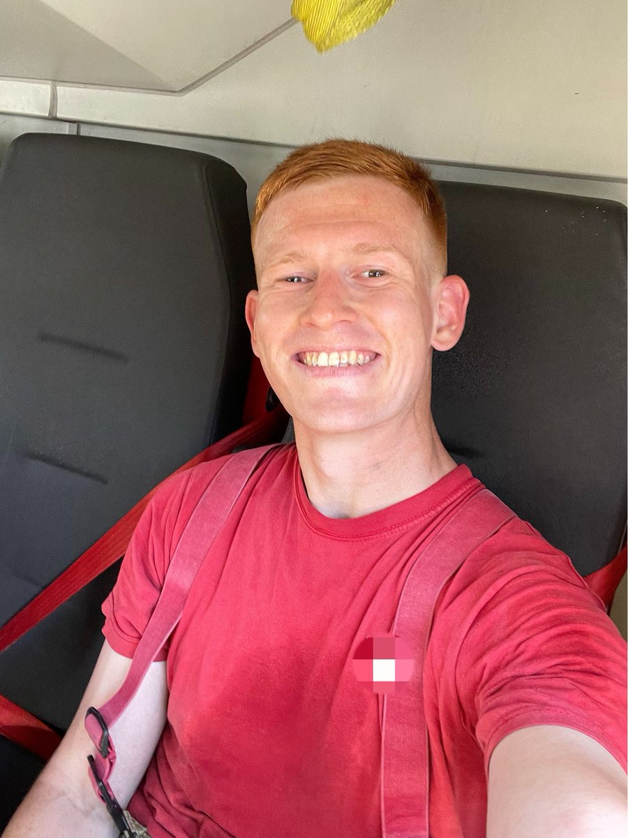 LKYSUNZ's tweet image. .@RichWOfficial this is what a real life firefighter looks like 👨‍🚒 

#firefighter #emergencyservice #ukfireservice