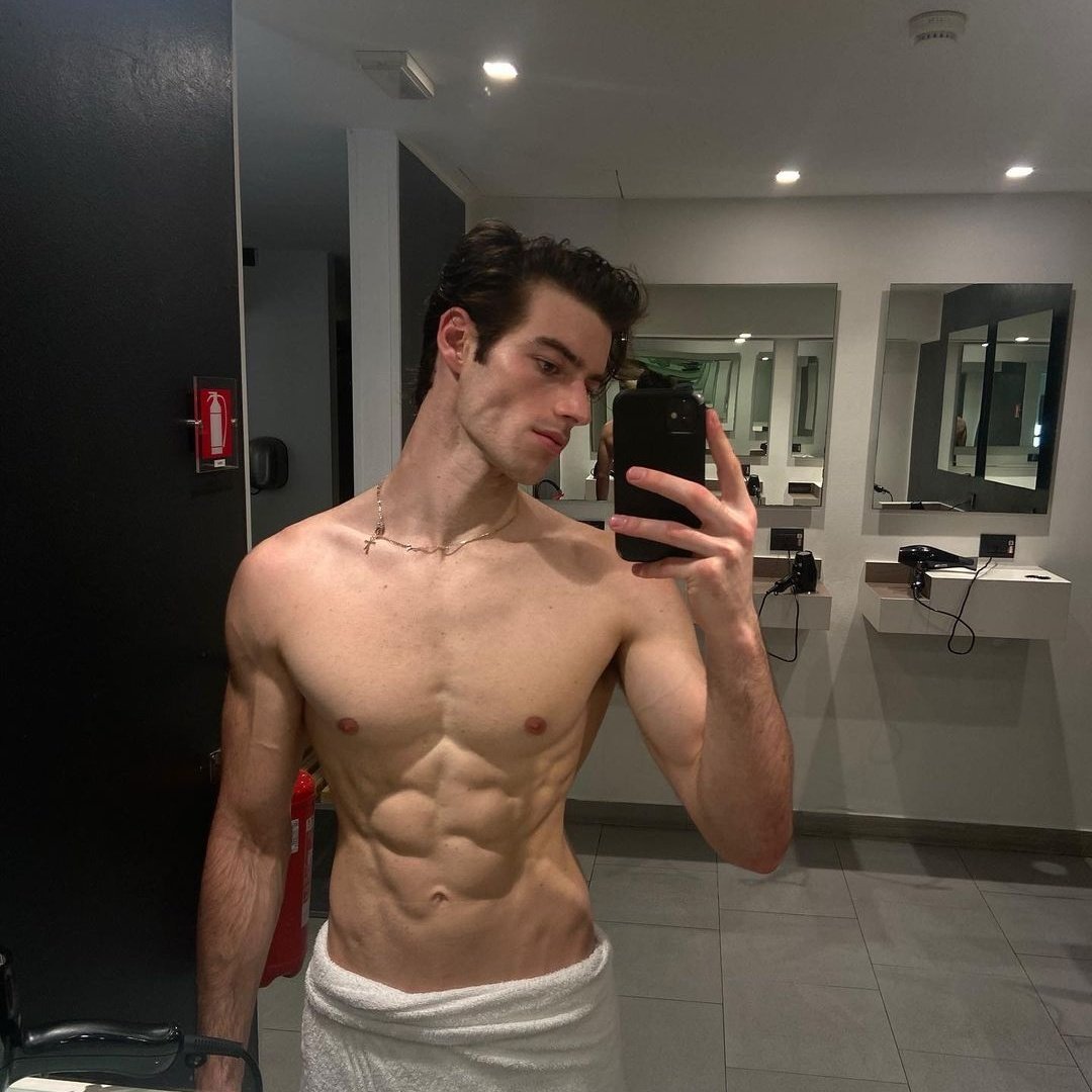 AlexandraRay98's tweet image. #NewProfilePic