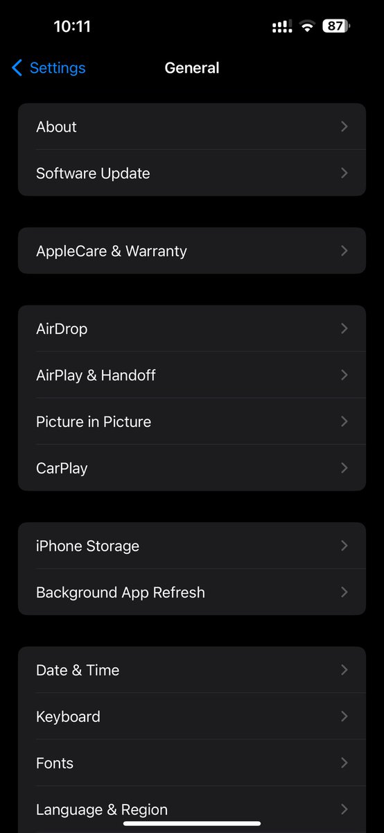 jay_makadiya's tweet photo. @Apple @AppleSupport 
Hello apple, i am set limit of charging optimization. 80% and this is charging on 84%. How this possible please fixed this bug on ios version 17.3. After restart my phone battery health is 87%. Incredible apple. Please fixed this bug on iphone 15 pro max. https://t.co/izKYOkFuZ4