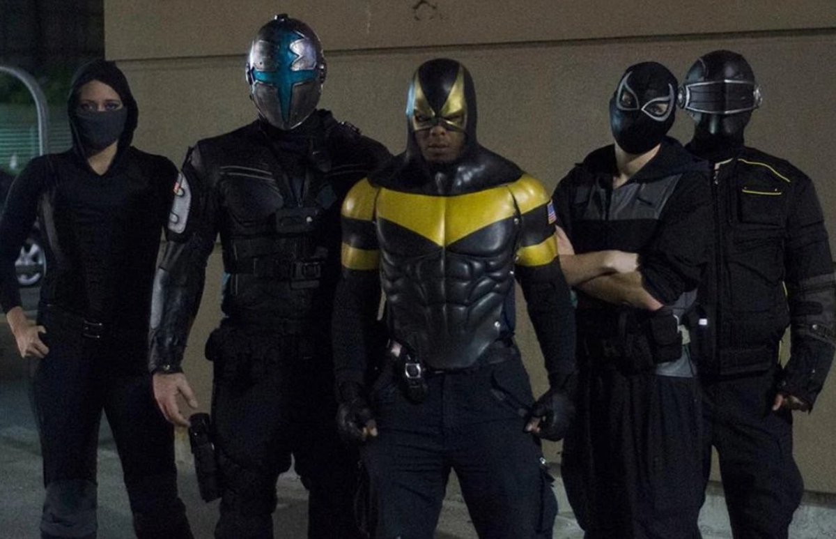 ClearParadox's tweet photo. @TwitchPakistan @HisakoBestGirl @Croc_Block There was a superhero organization called the “Rain City Superhero Movement” that included masked vigilantes that carried gadgets and patrolled Seattle https://t.co/HfKz1xER3b