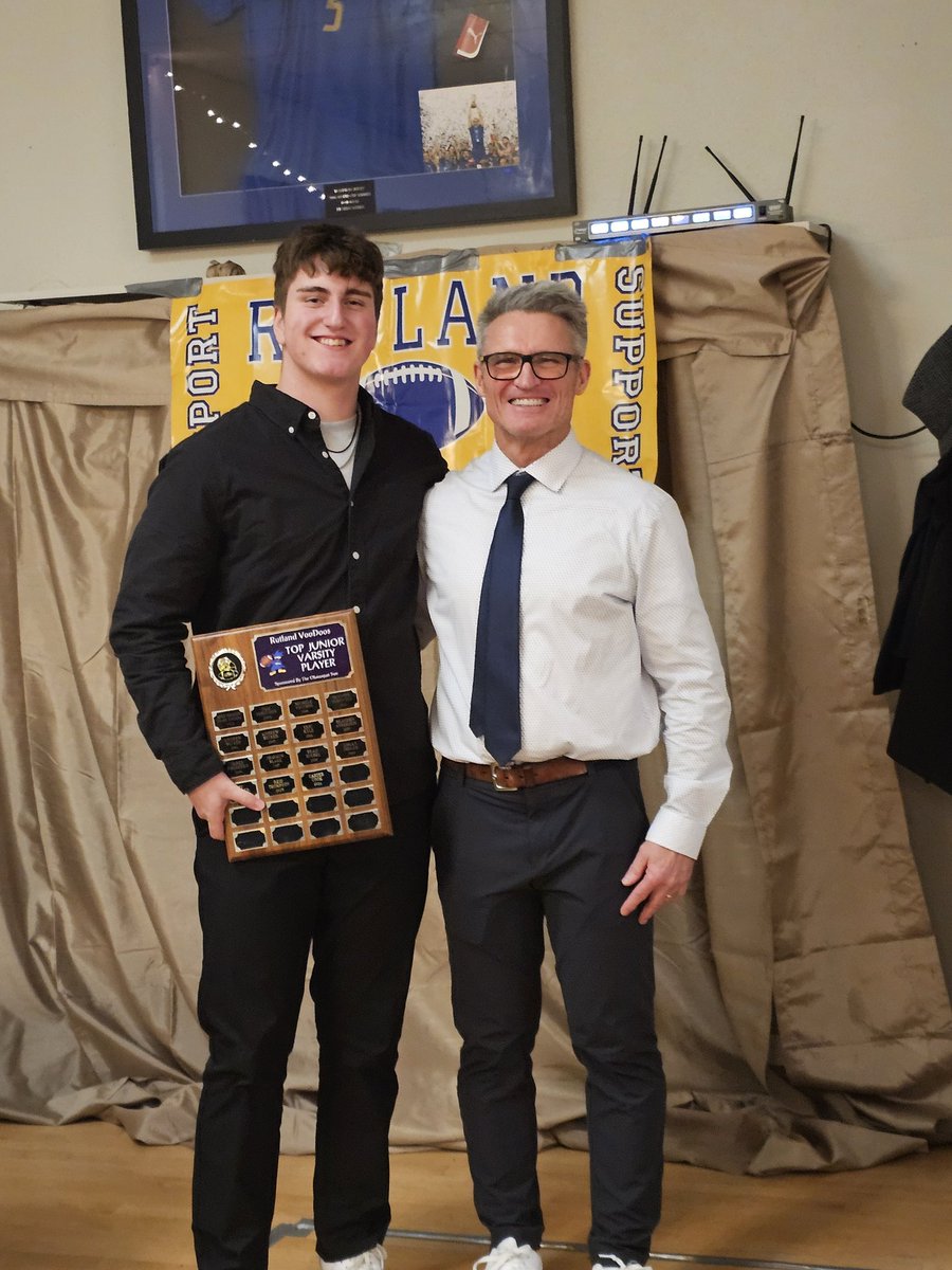 Thank you to all my coaches that have helped me develop over the last few years. I am super proud to be named Top JV Player!!! Day 1 starts tomorrow. Congratulations to all my teammates that picked up some hardware tonight:
<a href="/EliottVanderH/">Eliott Vander Horst</a> 
<a href="/matteo_wray/">Matteo wray</a> 
<a href="/sebastiangasp07/">Sebastian Gaspar</a>
