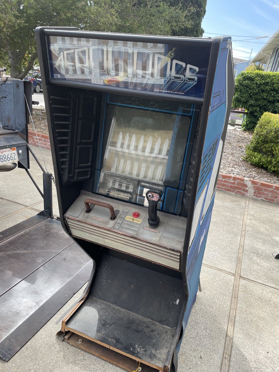 tglindquist's tweet photo. Bally/Midway Aerocross #arcade https://t.co/N29QGoockV
