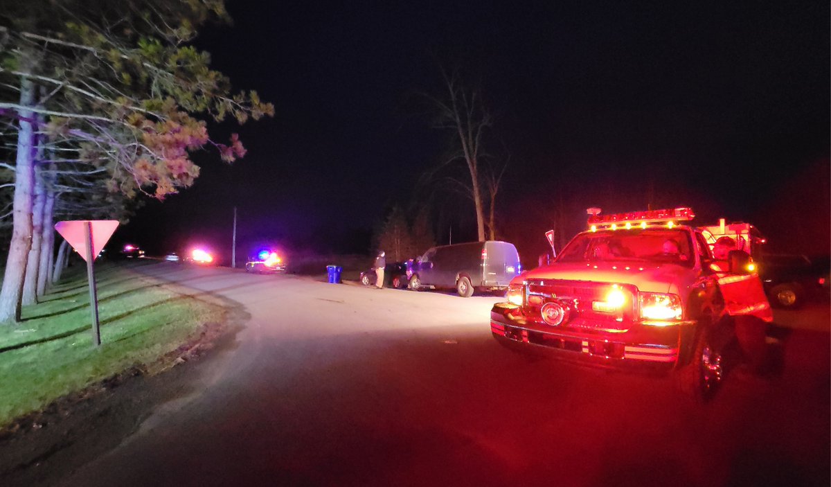 13WHAM's tweet photo. NEW: Authorities are investigating a deadly crash that took place yesterday evening on McNamar Road in the town of Barre in Orleans County. Details are limited at this time.

(📸: @aleciak) https://t.co/2R24NBXmHt