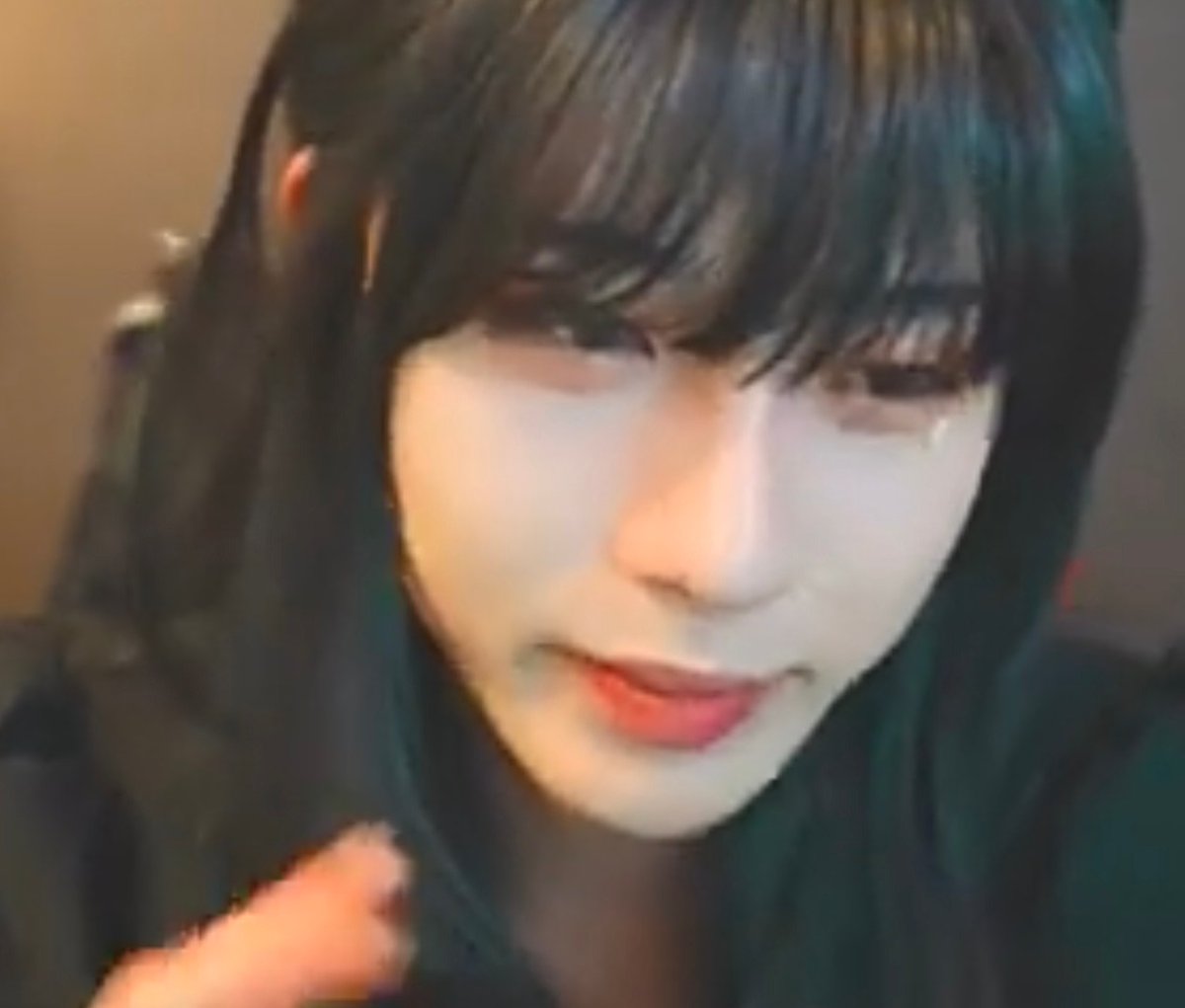 Mhixeako's tweet photo. Nice to see you again  our gorgeous Joo-Ah😊🤭😘Cant take my eyes off you🤩Such a fortunate one with both pretty face and great personality in one. Love you baby #JUNGHYUN  #Konanhihi #KOHI_LADY  #beomings https://t.co/B8ez6AWhfl