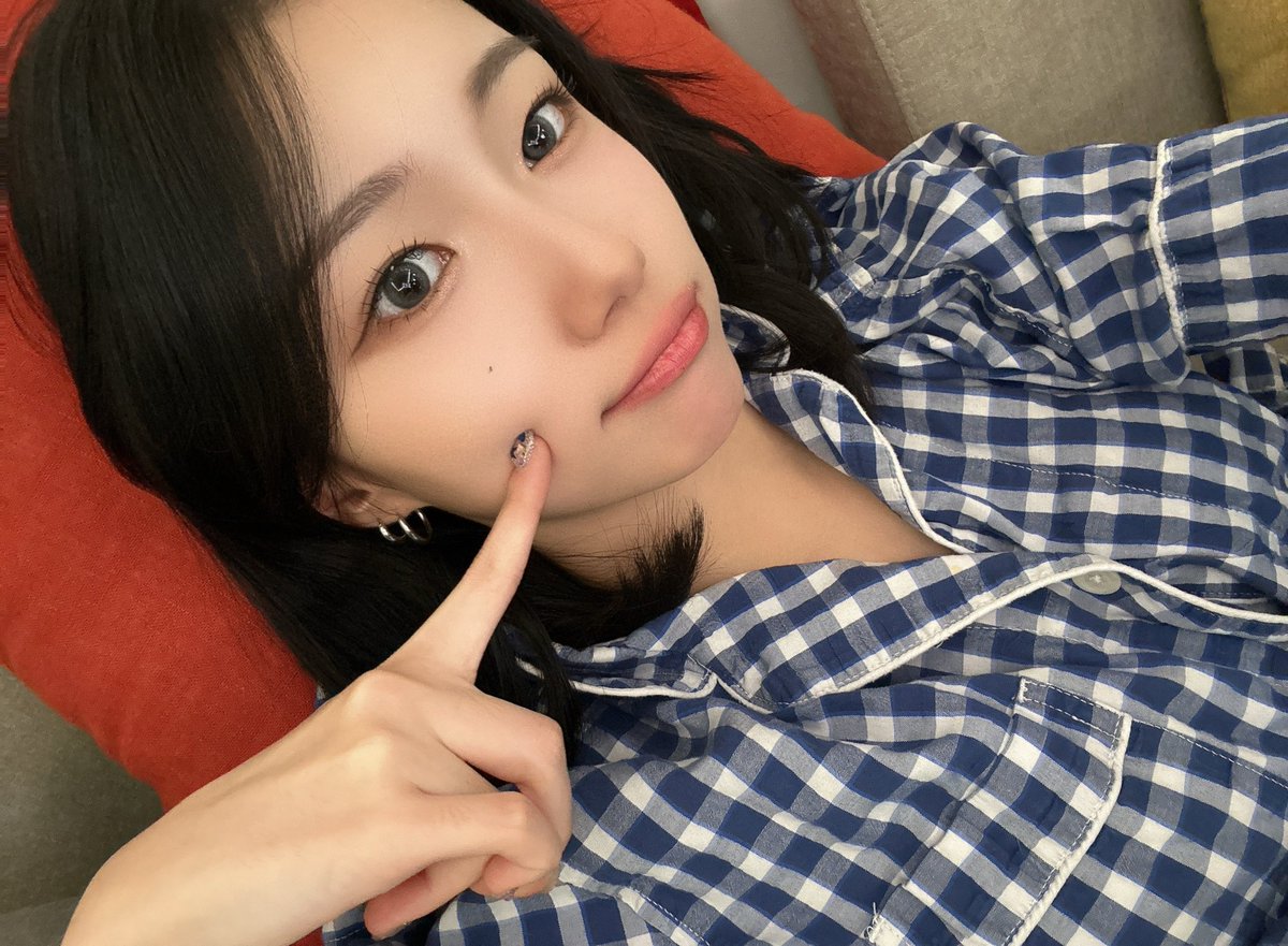 youngeunbbl tweet picture