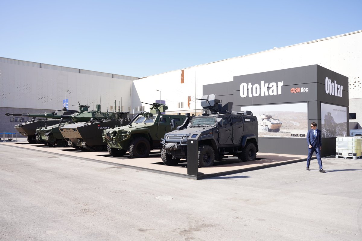 Defence_IDA's tweet photo. #IDA_EXCLUSIVE
The Turkish Otokar pavilion outside the main hall, showcasing a range of Armored Fighting Vehicles during the World Defense Show 2024. #WDS2024 https://t.co/3KFiVPiSJf