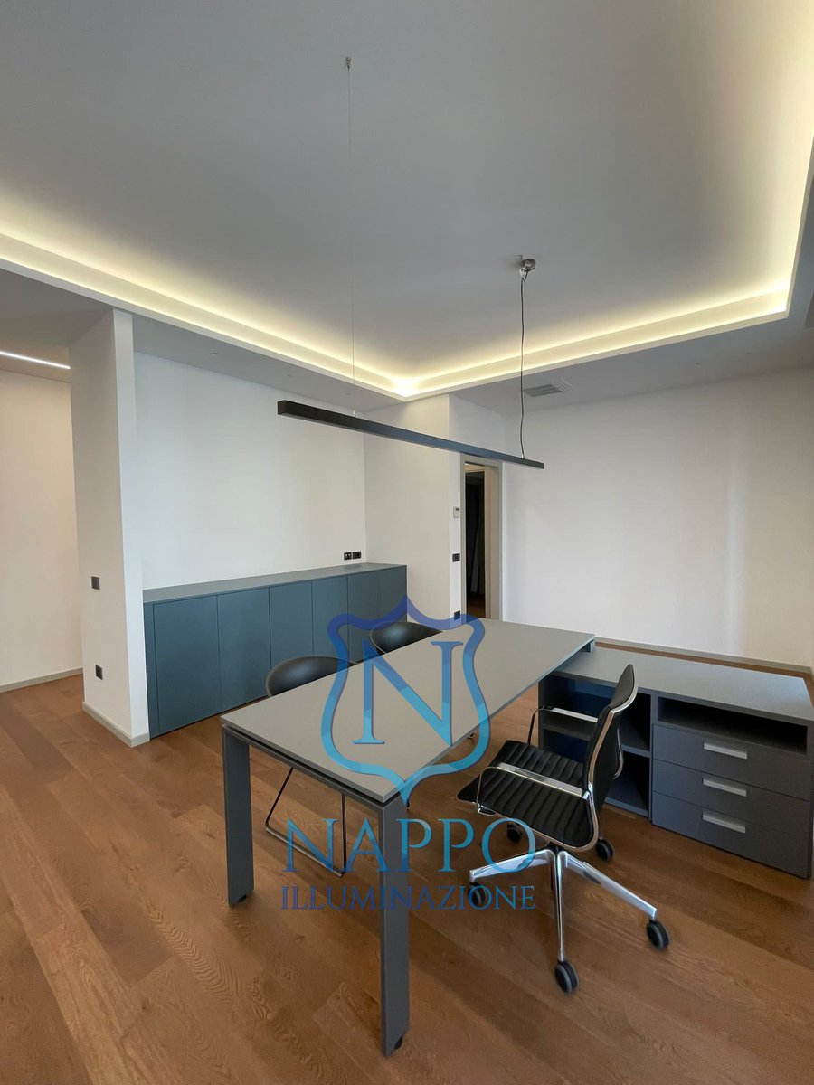 😀"Le Nostre Attività" Arch. Matteo Barbato
#nappoilluminazione #nocerainferiore #salerno #lighdesign #lighting #design #arredamentodesign #lampadadesign #lampadari #illuminazioneinterni #luce #instadesign