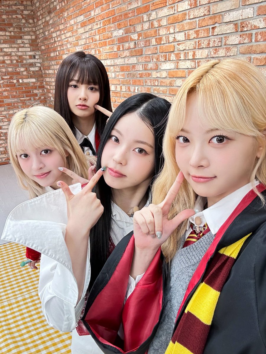 eunchae. ☆ tweet media
