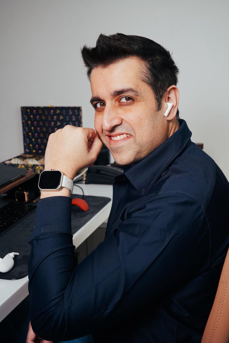 MadhavSheth1's tweet photo. #ContestAlert
Win 10 #HONORChoiceWatch⌚
It features a 1.95-inch AMOLED full-view display.
It has 12 days Ultra-long Battery Life.
Repost &amp; Tag to Win. 
Launching on February 15th! https://t.co/DSgLW8ROBO