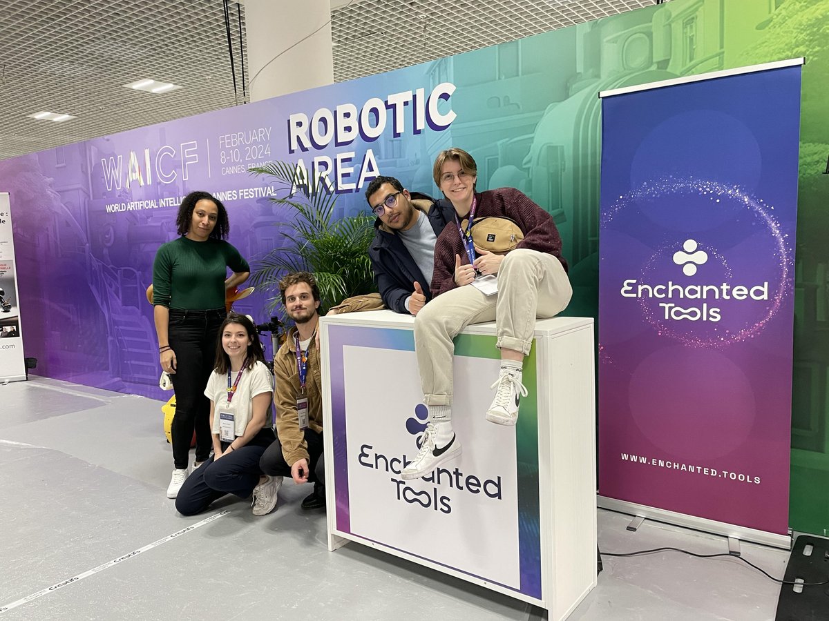 🤖🧠 #WAICF — Our Mirokaï robots and our super team are waiting for you 👋 Come & join us! We're located : 📌 Robotic & AI zone #WAICF24 #Robotique #Robots #Robotics #innovation