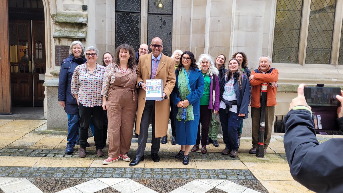 💚⚖️♀️ WE WON!! Here is my speech from outside the courtroom today! Ali Vs <a href="/TheGreenParty/">The Green Party</a>