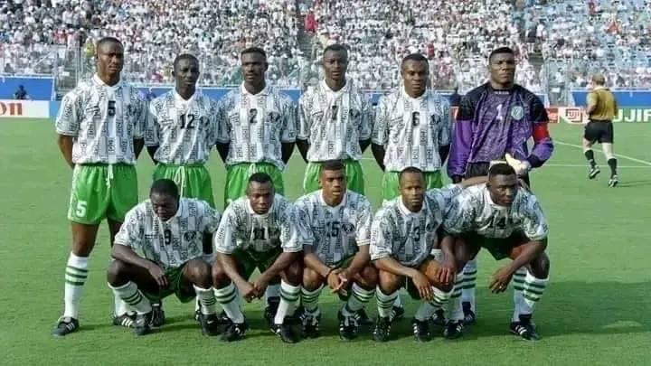 Do you know In April 1994, the Super Eagles of Nigeria were ranked 5th in the FIFA Men's World Ranking behind Brazil (1), Germany (2), Norway (3) and Switzerland (4). It remains the highest FIFA ranking position ever achieved by an African football team.

#AFCON2023 #NGARSA