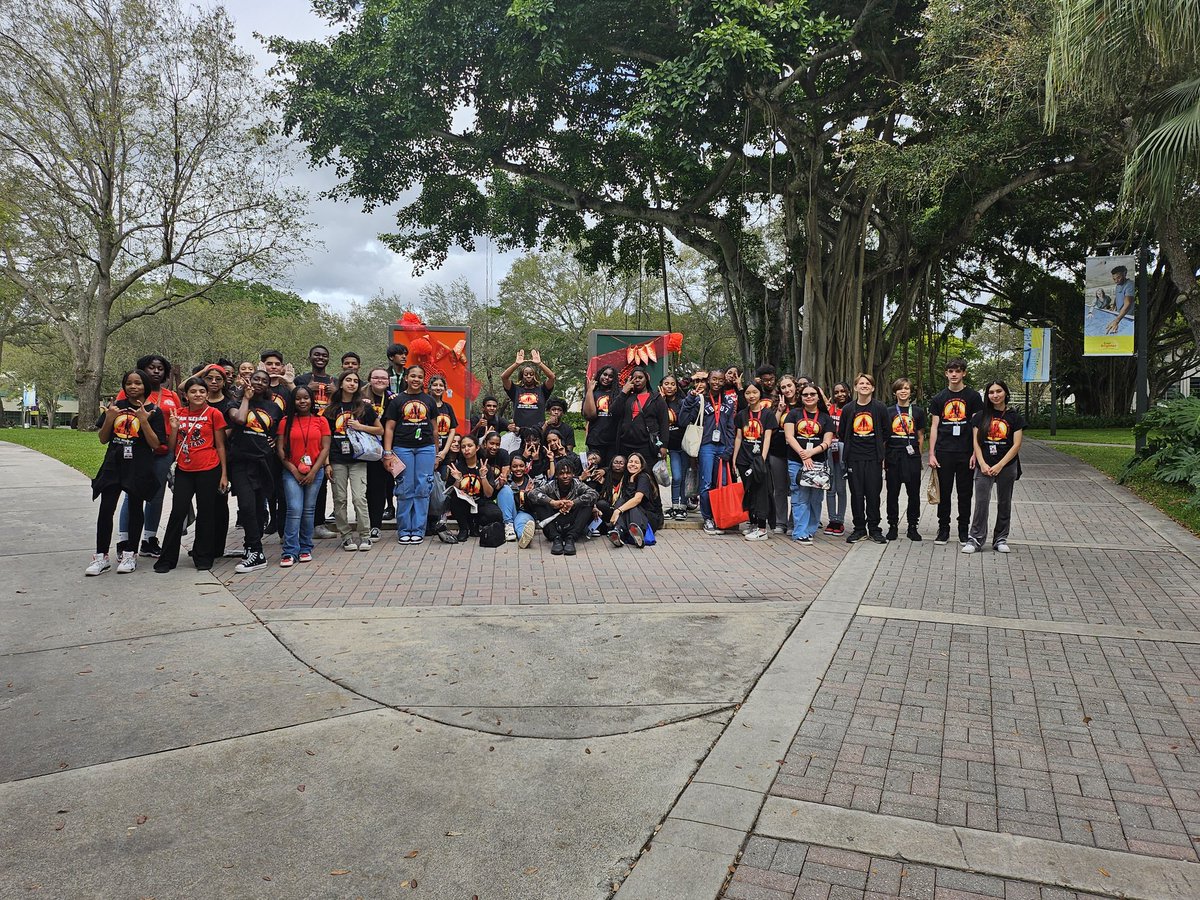 Professor AMWC🎓👠👩🏿💻 tweet media