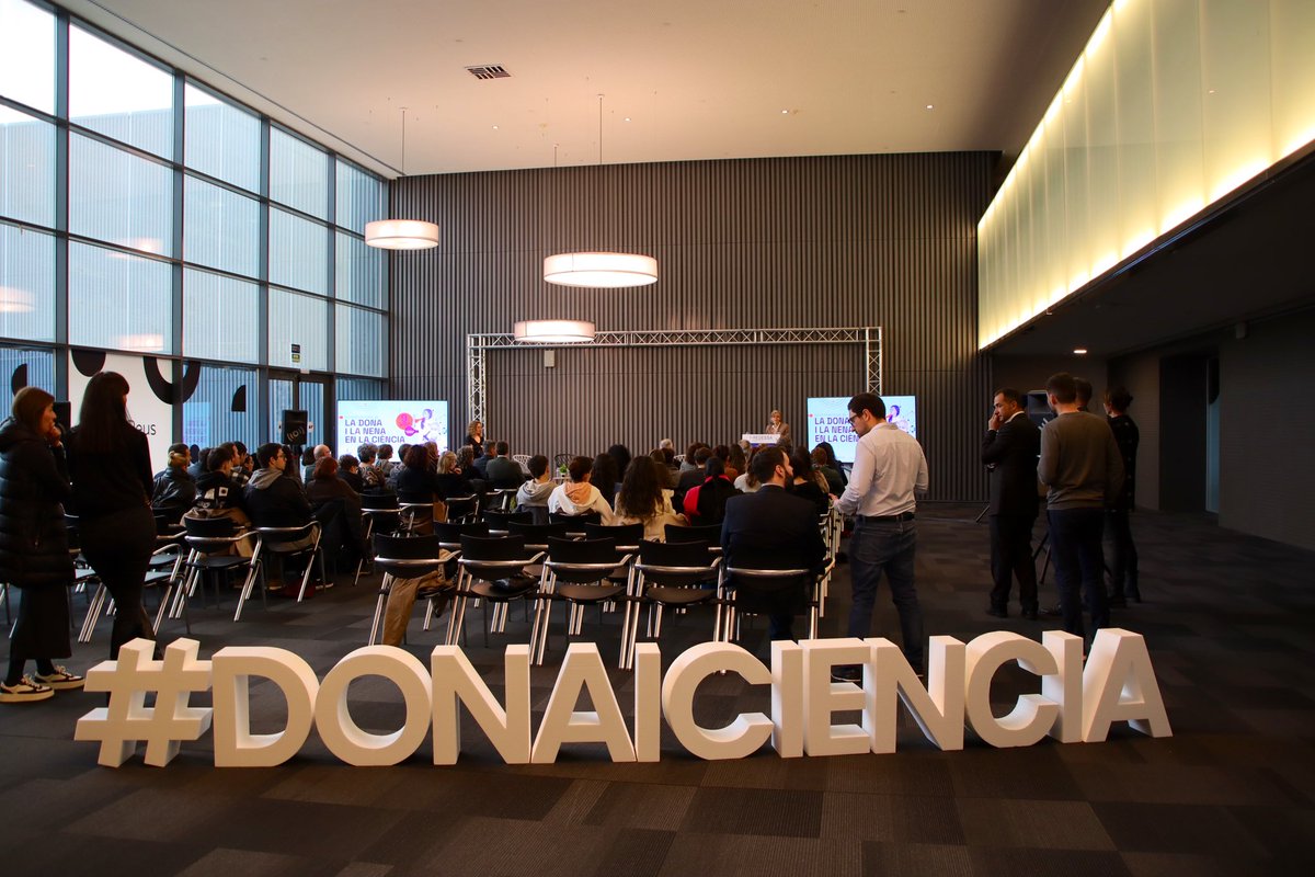 RedessaReus's tweet photo. 🧪 Tret de sortida a la jornada del Dia Internacional de La Dona i la Nena en la Ciència que realitzem juntament amb @reus_cat amb l’objectiu de promoure la visibilitat de les dones en els àmbits científics i contribuir a la generació de vocacions tecnològiques.
 #30anysREDESSA https://t.co/La9aHyAtKL