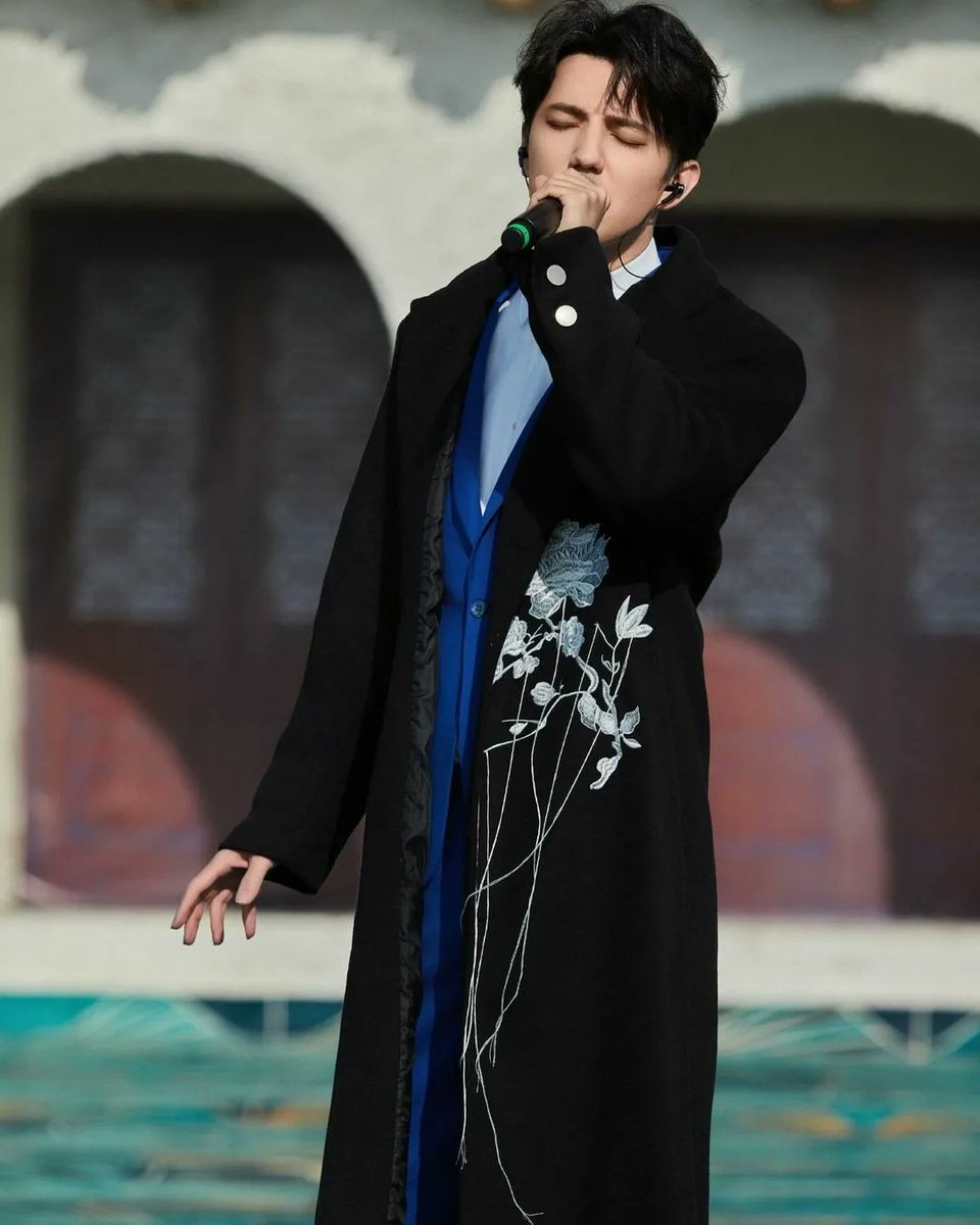 BelgianDears's tweet photo. Great photo's 💙

Reposted from @dimash_dofc
https://t.co/WU16XUOphK

DimashStudio just released additional pictures taken at Hotan!

#cctvspringfestival https://t.co/xFbqOXfbzw