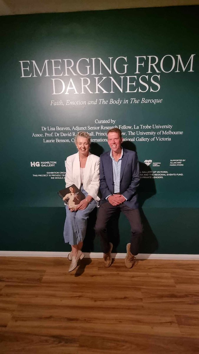 TonyDoyle01's tweet photo. A huge thanks to @DanTehanWannon and @senbmckenzie for taking the time to meet with our mayor and myself to discuss matters of importance to our region as well as visiting our Emerging From Darkness exhibition in the Hamilton Gallery. https://t.co/3npg0mAqrI