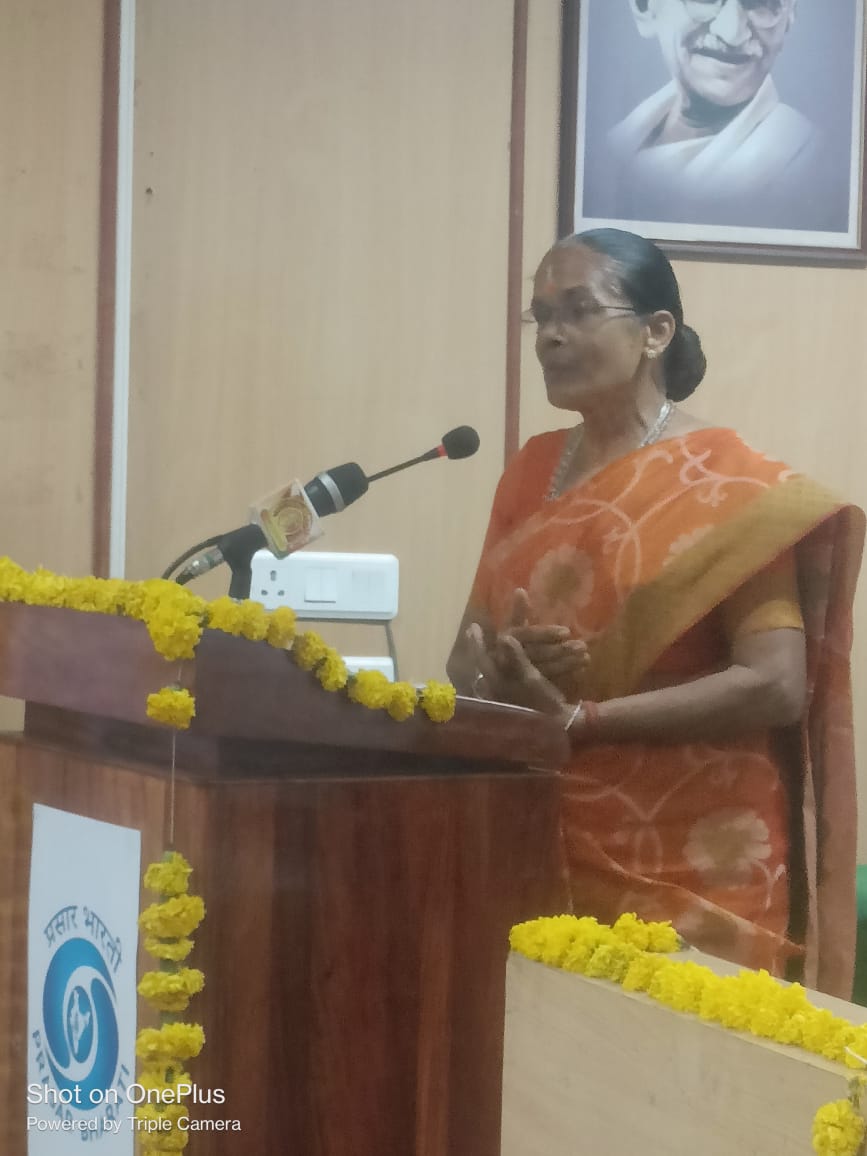 DDKisanChannel's tweet image. पद्मश्री के लिए नामांकित महिला किसान "के. चेलम्मा" ने कार्यशाला समापन के  अवसर पर 7 फरवरी से CIARI में चल रही कार्यशाला को संबोधित किया।
#ddkisan #kisanchanal  #kisanlife 

@AgriGoI @PMOIndia