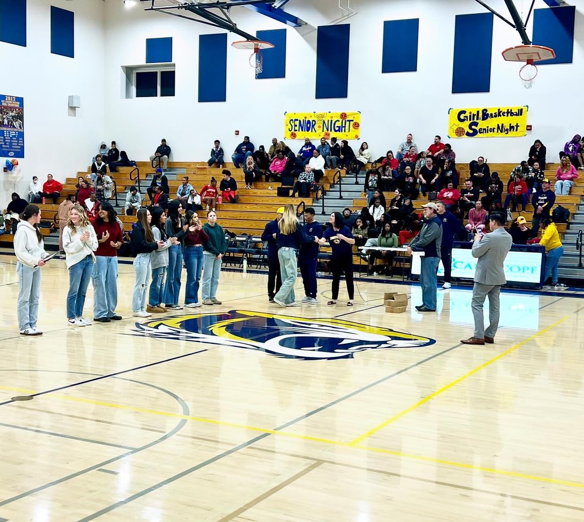 AthleticsNusd's tweet photo. Honoring the @IHSTigerSports Girls Golf Section Champs at halftime of the Girls Basketball game!! ๐๐ฝ๐๐๐ฝโฆ Rings presented & a special Certificate of Recognition from Councilmember Lisa Kaplan #waytogotigers #historymade #congratsCoachFong!! https://t.co/O79a2oFdGt