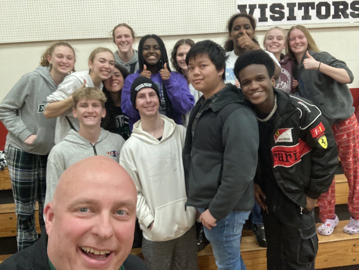 RevShevWLC's tweet photo. Best Thing Today, Feb 8: It was a big day at @ELHSEagle : Chapel, meeting juniors and individuals, Knowledge Bowl and an exciting basketball game with an enthusiastic student section! #thanksforthefun #thisloseroutthinginWAhighschoolhoopsiswild #flylikeanEagle https://t.co/oi0hAeQEL8