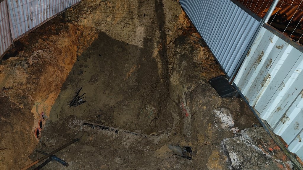 Free 1337 tweet media