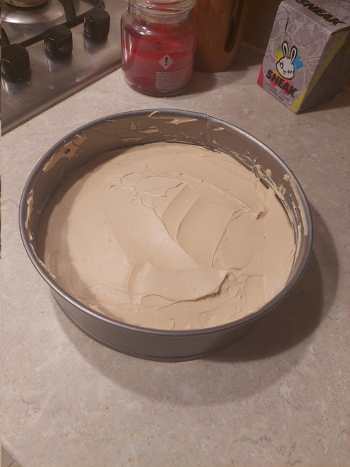 Progress of biscoff cheesecake. I don't bake much so the struggle is real trying to make it all even<a href="/tag/throne"class="tags"><span>#throne</span></a><a href="/tag/wishlist"class="tags"><span>#wishlist</span></a>