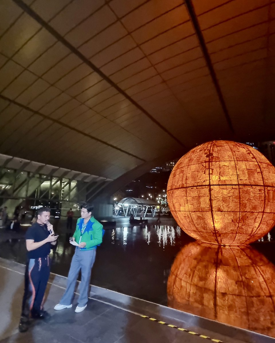 torlon_bush's tweet photo. 10 Days of Art: Art Walk by @AyalaLand Launch Party at Ayala Triangle Gardens 🎨💙🪩🌈

Experience the country’s first ever immersive walking art tour from February 9-18, 2024, Makatizens! 😍👣📍🗺️

#10DaysOfArtPH #ArtWalkByAyalaLand #MakeItHappen #MakeItMakati https://t.co/2kt4gqONON