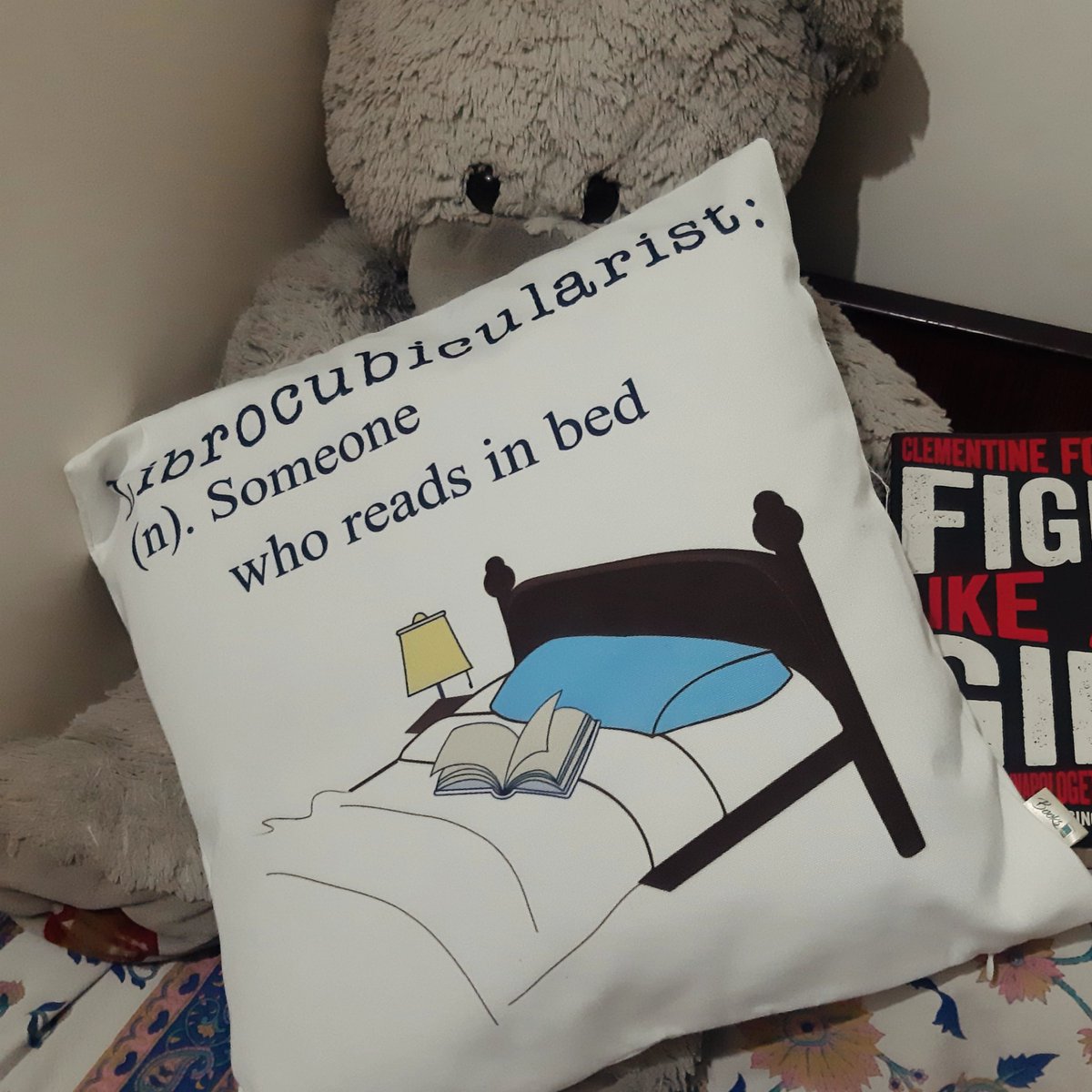 'Book lovers never go to bed alone.' Agree?

Shop here - bit.ly/2ZzoiVs

#bibliophile #literarygifts #giftingideas #giftsforbooklovers #cushioncovers #sleeping #readingtime