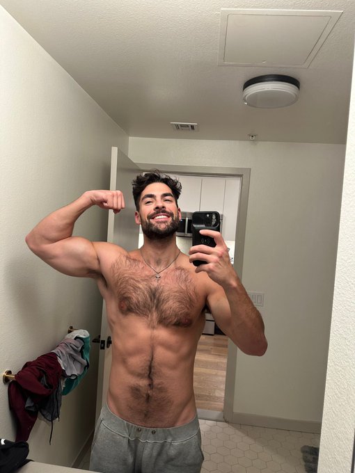 Smile ❤️🫶 https://t.co/7nsYXpHEaw