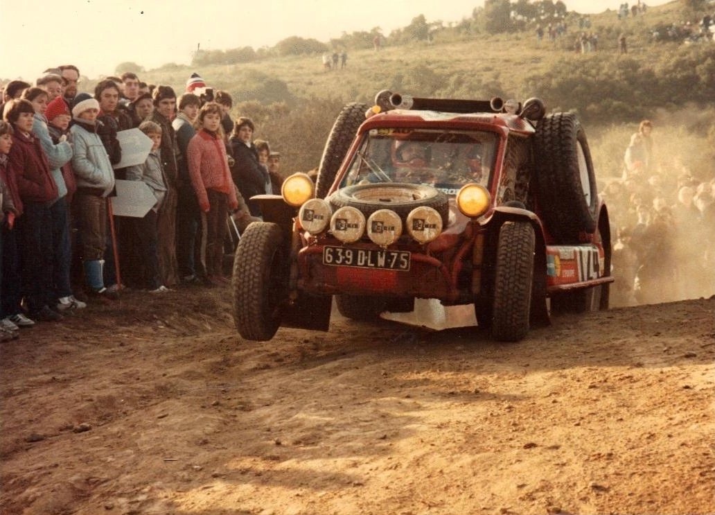 RSF_Motorsport's tweet photo. Claude Delles / Alain Cornu, Buggy Punch.
Paris-Dakar Rally, 1983.
#Rallyraid #Rally #Dakar #Delles #Cornu #Buggy #Punch https://t.co/vdmWaozqs5