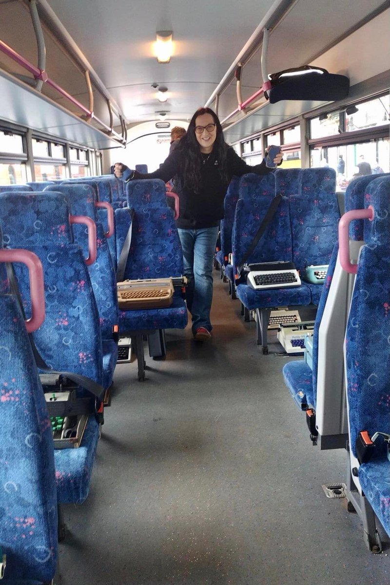 LittleAcornsBks's tweet photo. Fri 3 Feb 2023 @Translink_NI very generously & good humouredly supplied a special VIP bus to move over 85 #Typewriters with the help of the amazing #Derry public from #FoyleSt to @LittleAcornsBks' new place. Still pinching myself! This year... 1/3 ππ https://t.co/kgSRFxrB17